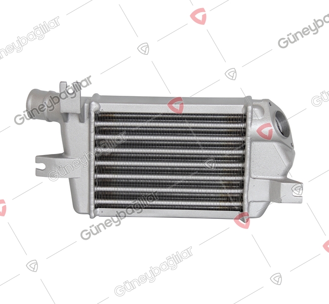 MB21-M057A - MN135001-1530A094 - INTERCOOLER RADYATORU(275x210x50)